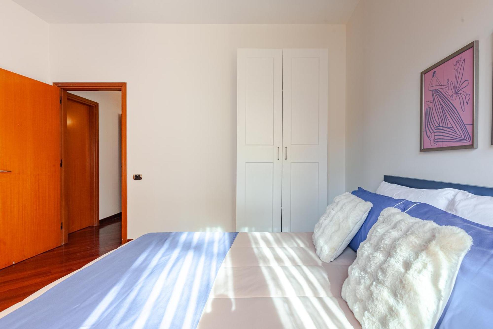 Two Dual Elegant Wi Fi Ac